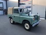 Land Rover Serie II - Land Rover Serie II mit Benzin-Antrieb