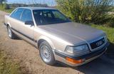 Audi V8 - Audi V8: Von Privat