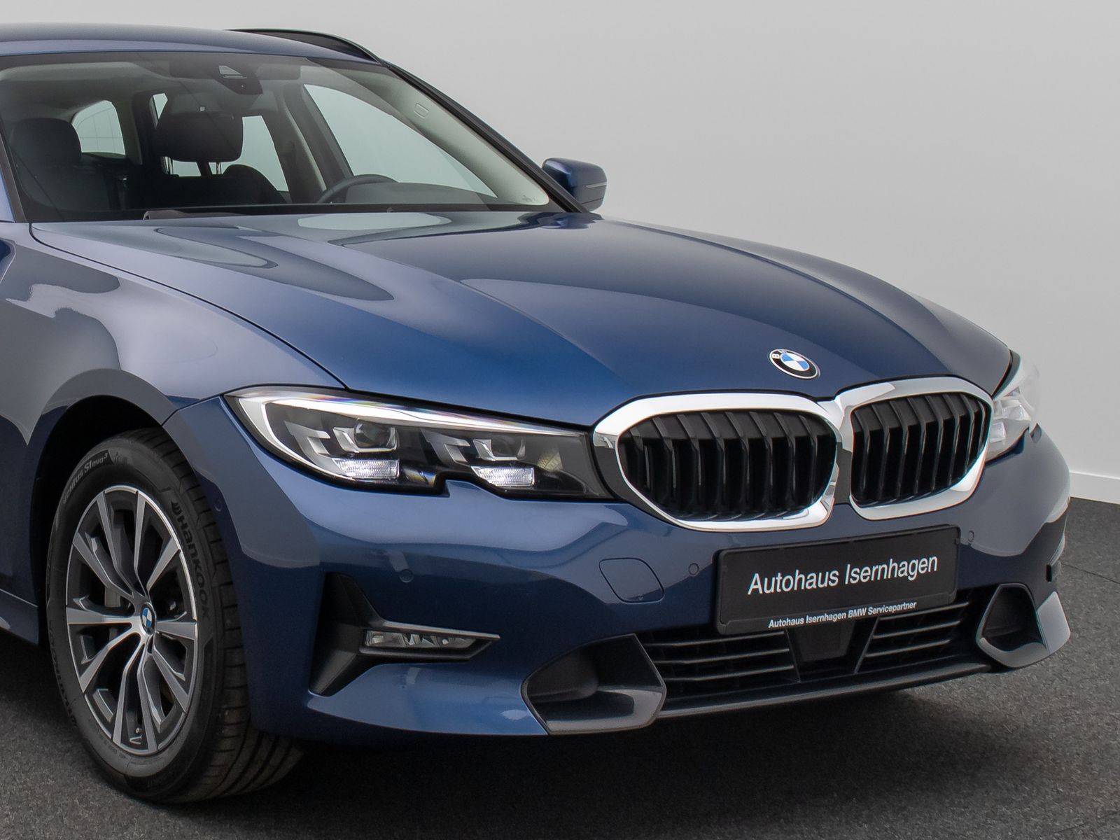 Fahrzeugabbildung BMW 330e xD Sport Line Kamera DAB Alarm HiFi Stop&Go