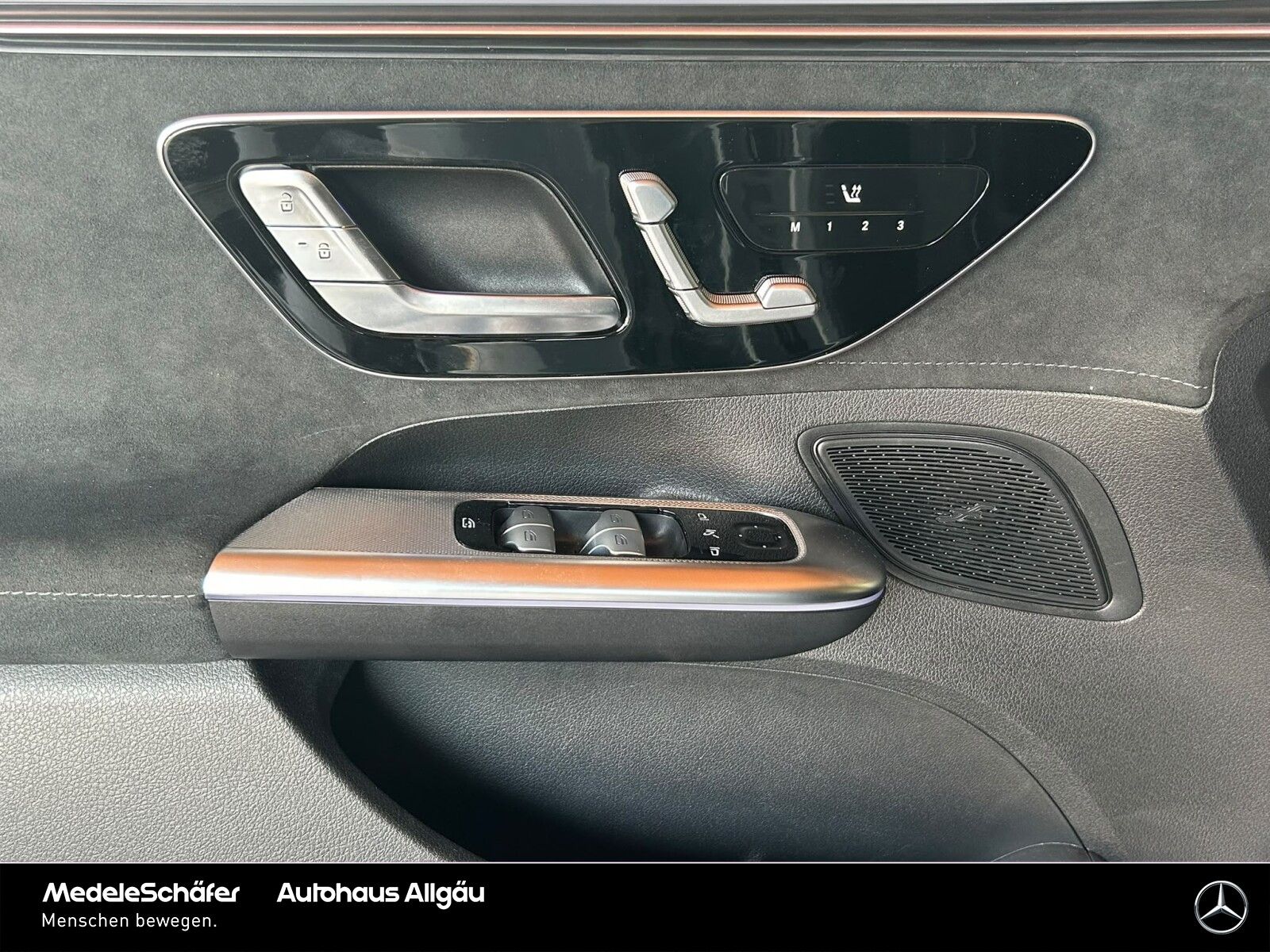 Mercedes-Benz EQE 300 AMG Night 21" D-Light AIRMATIC PanoSD foto 11