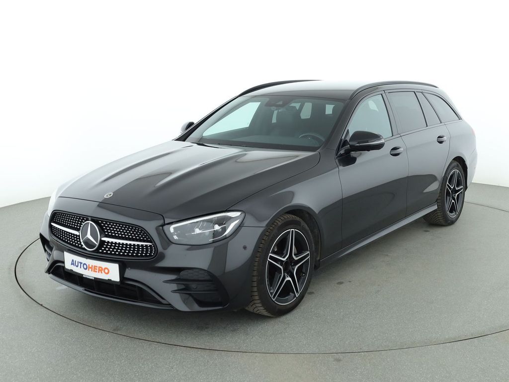 Image of Mercedes-Benz E 220