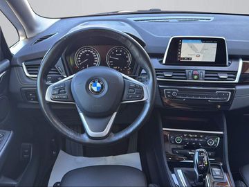 BMW 220 Active Tourer - 12