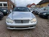 Mercedes-Benz C 180Sportcoupé Panorama-Dach TÜV&AU neu - mit Benzin-Antrieb: Coupe, Panorama Dach