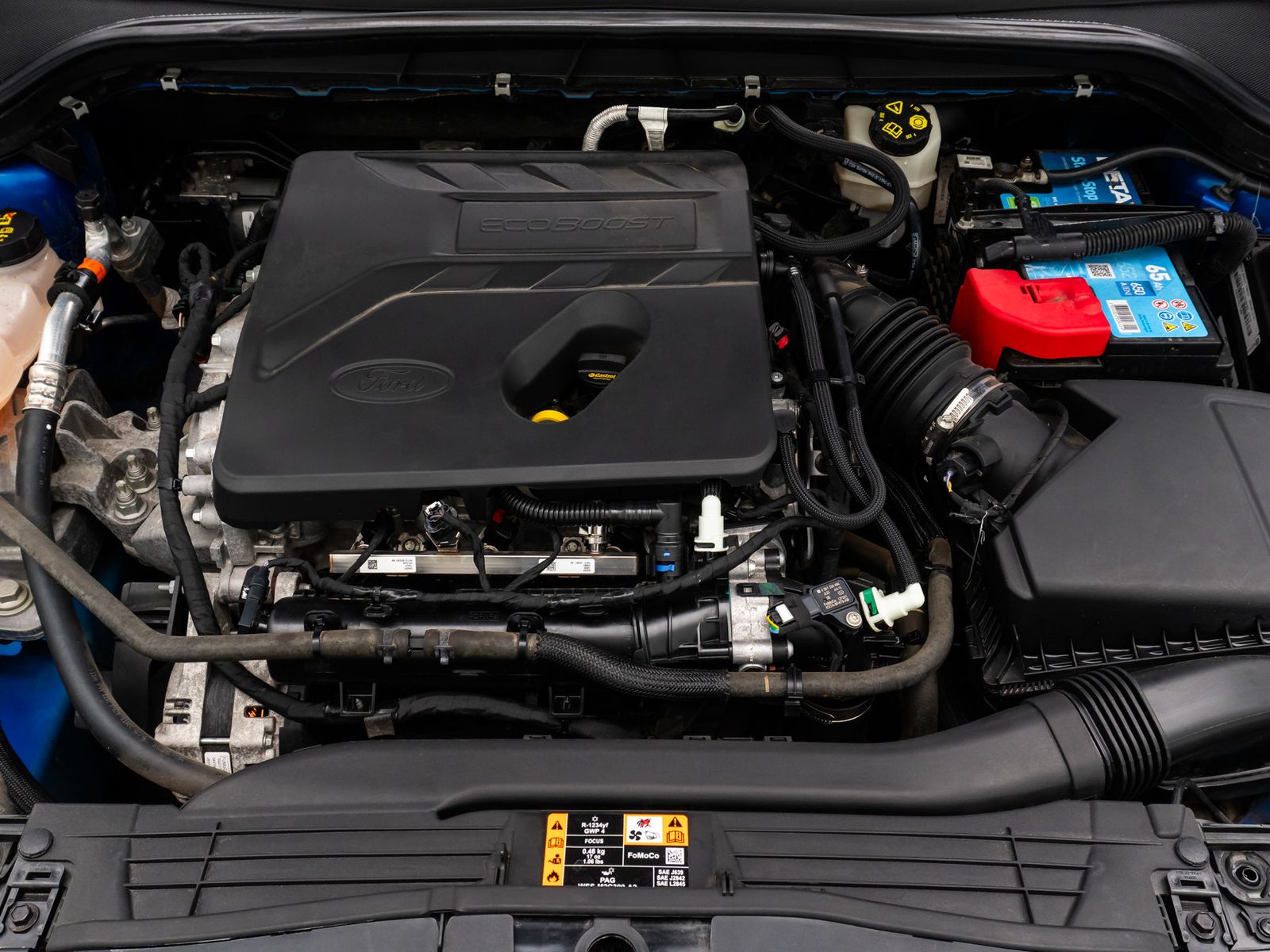 Fahrzeugabbildung Ford Focus ST-Line Kamera ACC LED Komfort HiFi Sport
