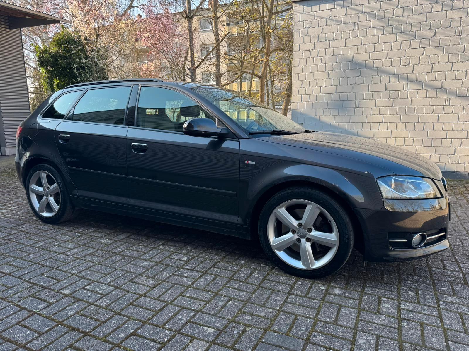 Audi A3 2.0 TDI S line quattro Bi-XENON