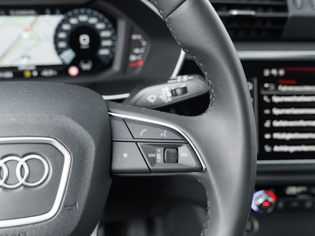 Audi Q3 - Bild 22
