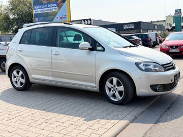 Volkswagen Golf - 6