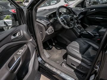 Ford Kuga 2.0 Individual Parkautomatik Leder Kamera