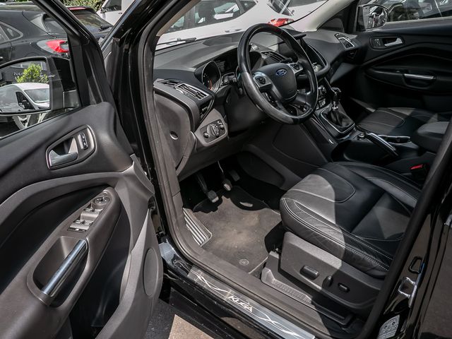 Ford Kuga 2.0 Individual Parkautomatik Leder Kamera