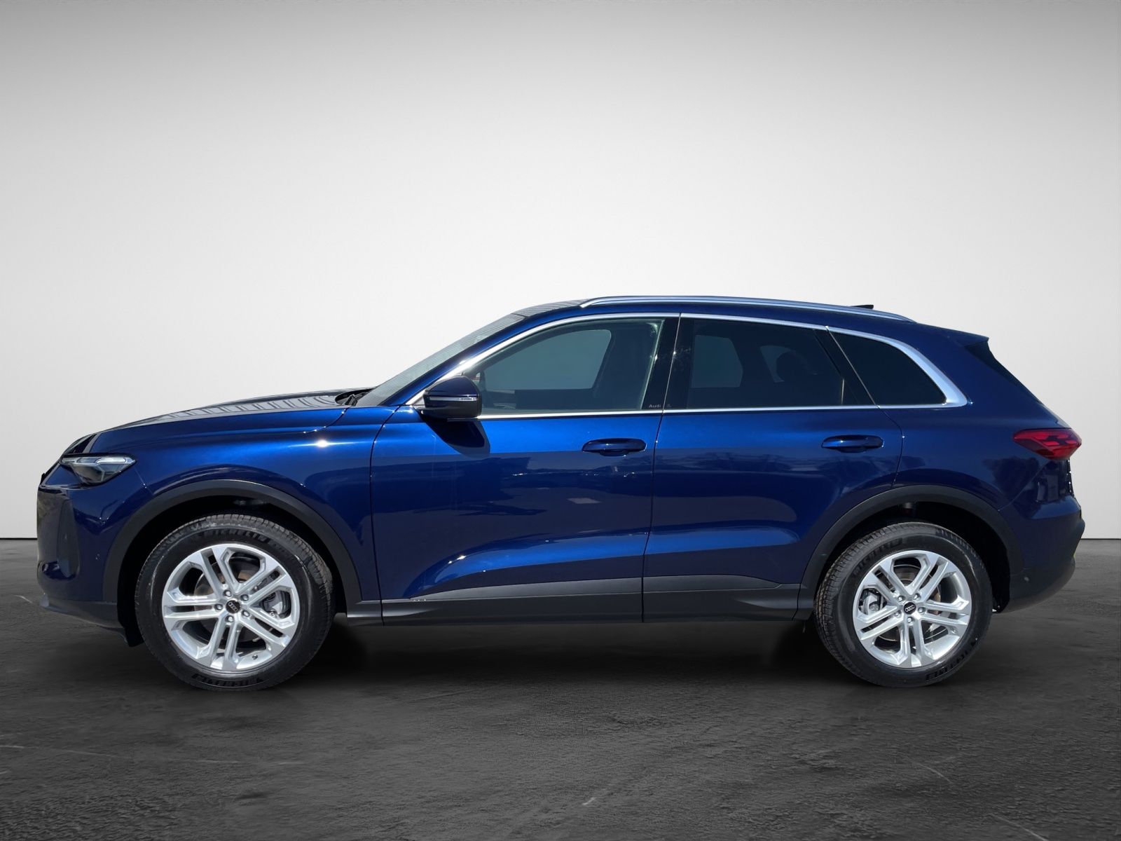 Audi Q5 TFSI S tronic AHK Navi LED Kamera PDC LM Tem imagem 3