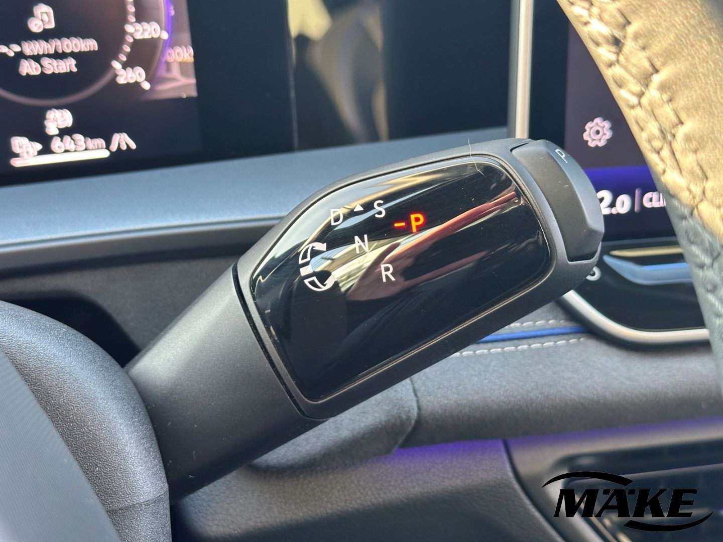 Tayron R-Line 1.5eHybrid DSG BLACK ST. AHZV IQ.L