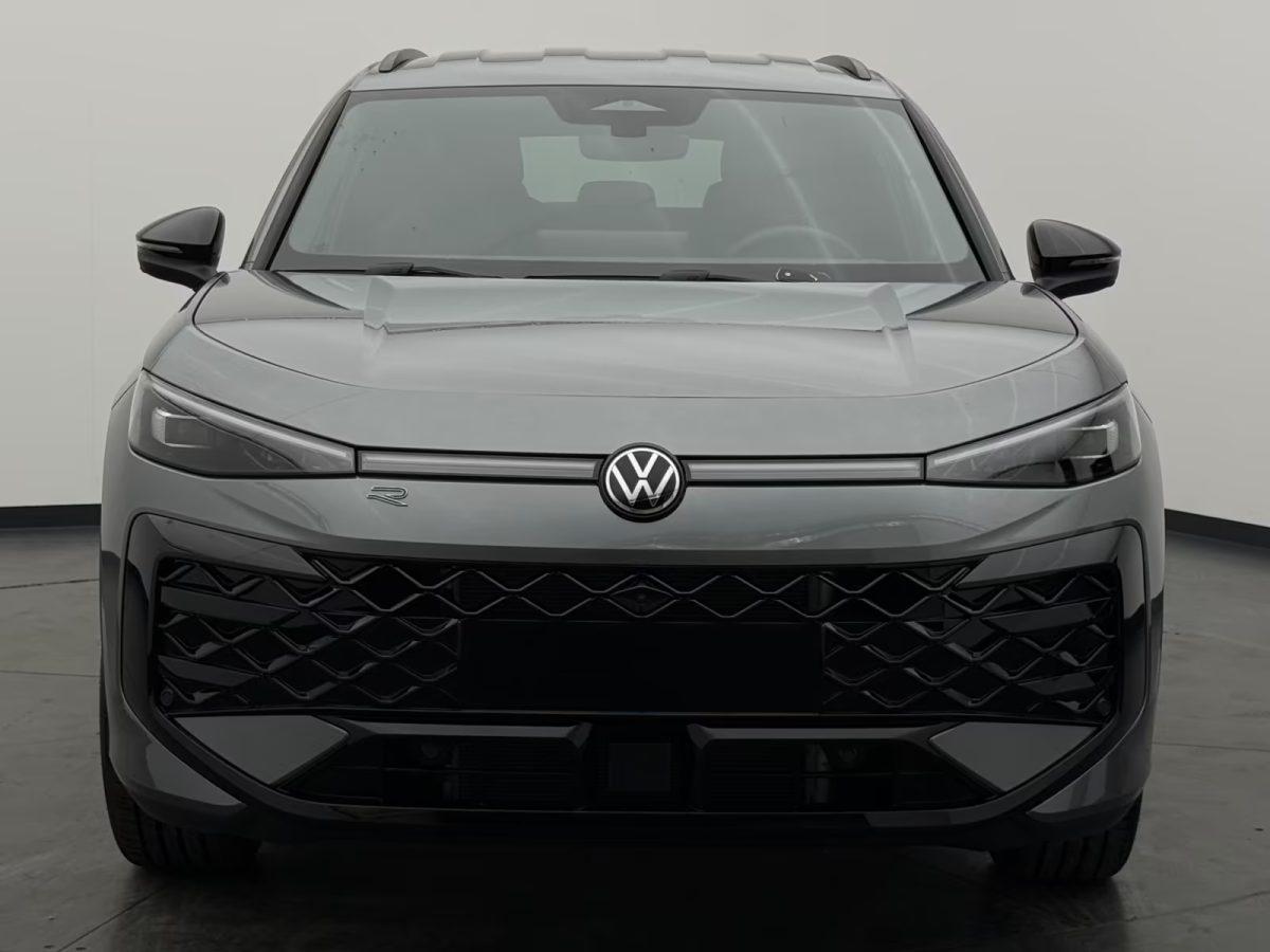 Volkswagen T-Roc 1.5 eTSI DSG R-Line +ASSISTENZ+360CAM+HUD+