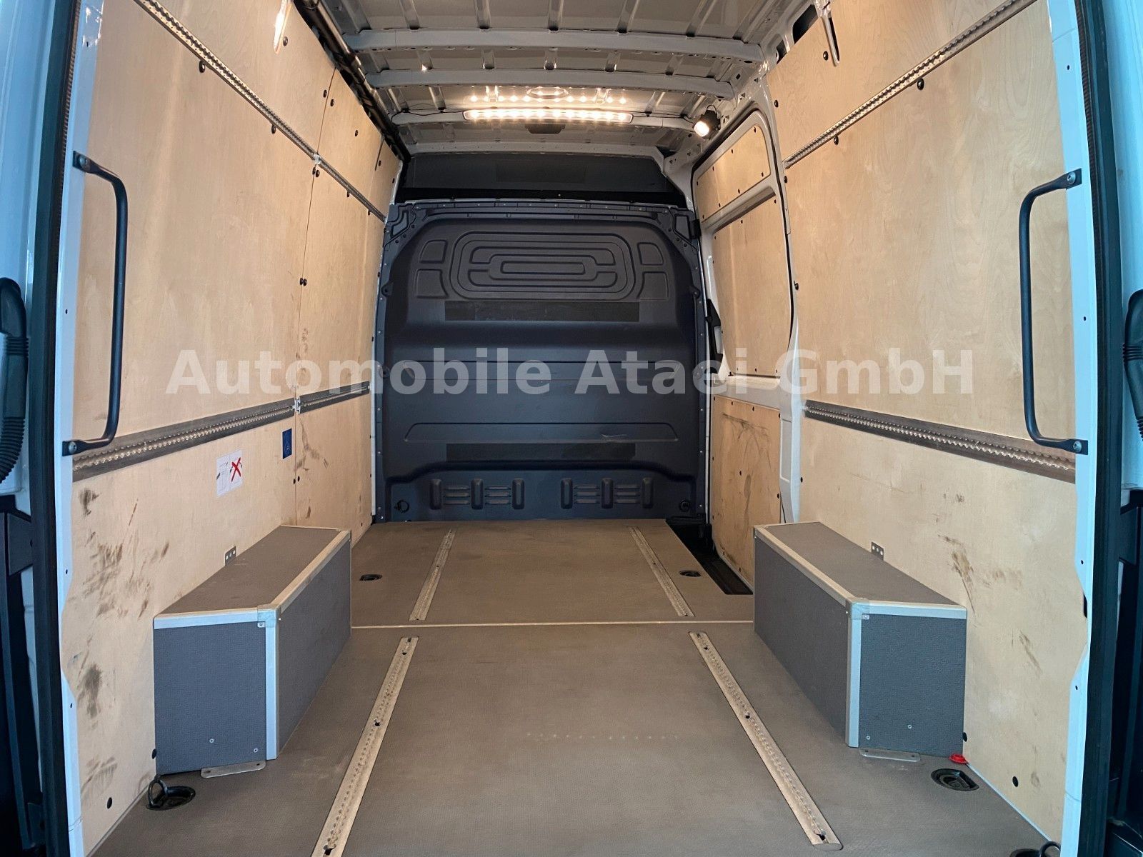 Fahrzeugabbildung Mercedes-Benz Sprinter 317 360° KAMERA+ SITZH.+ TEMPOM. (9635)