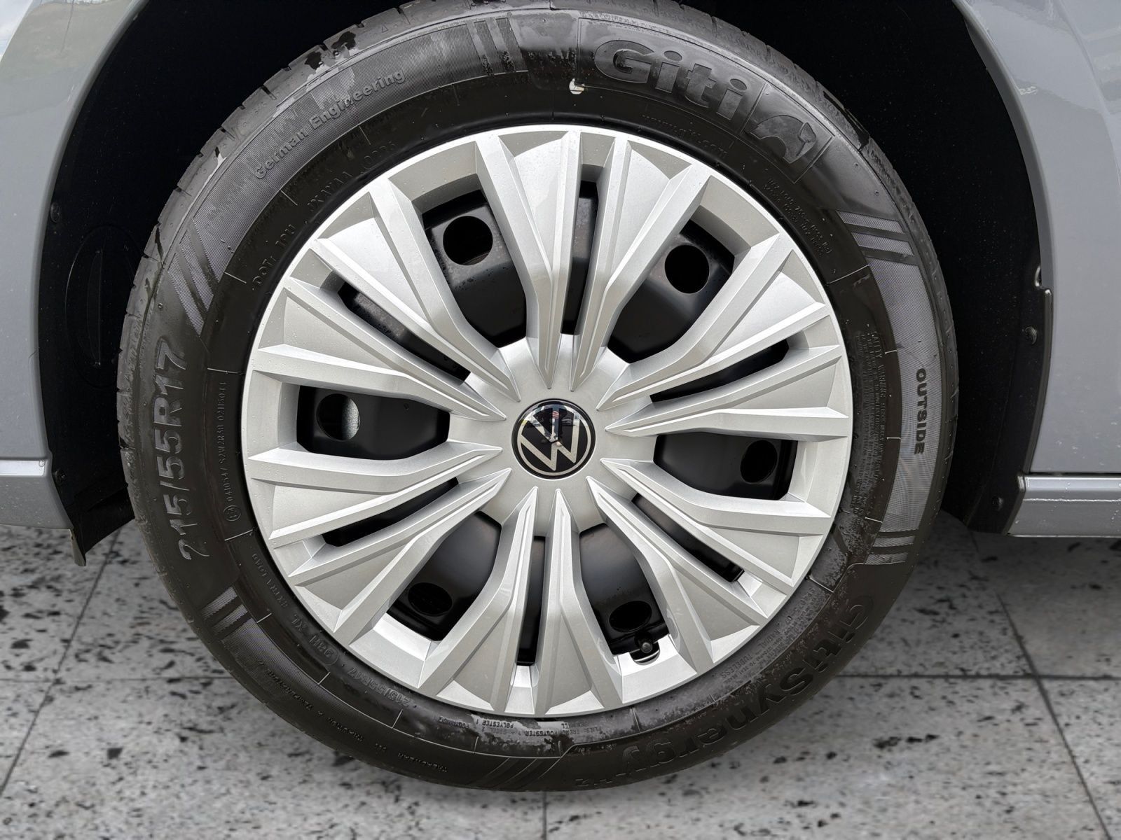Volkswagen Caddy Maxi - Bild 8
