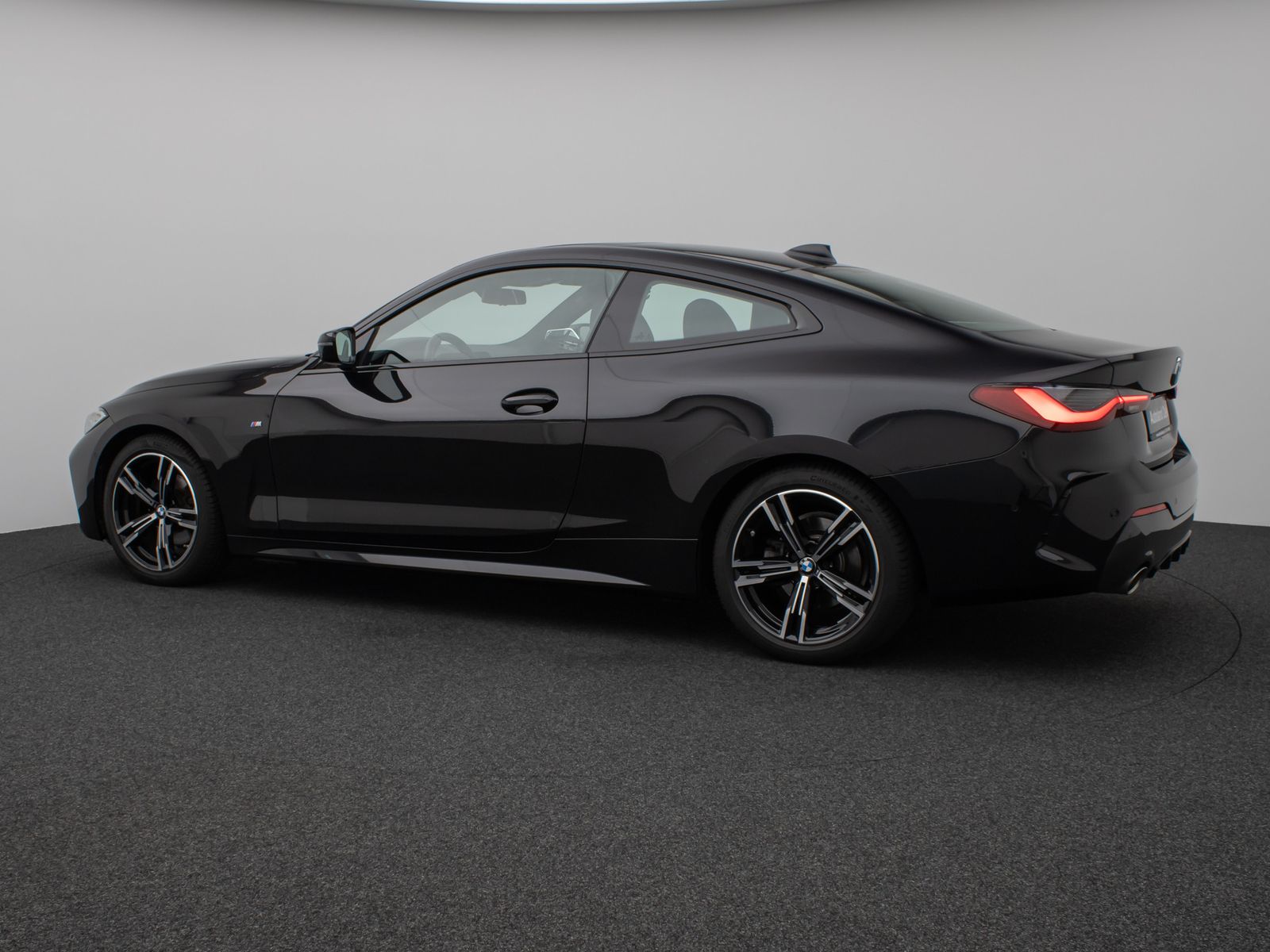 Fahrzeugabbildung BMW 420i Coupé M Sport Glasdach Kamera DAB H/K Komfo