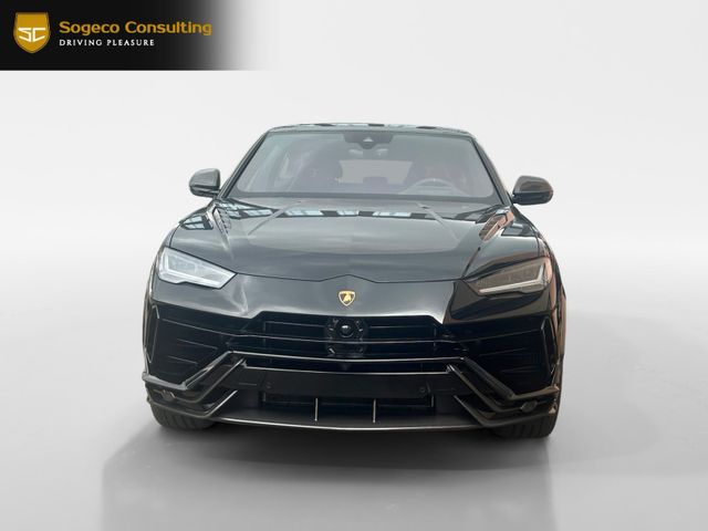 Lamborghini Urus PERFORMANTE CARBON BONNET & CARBON ROOF