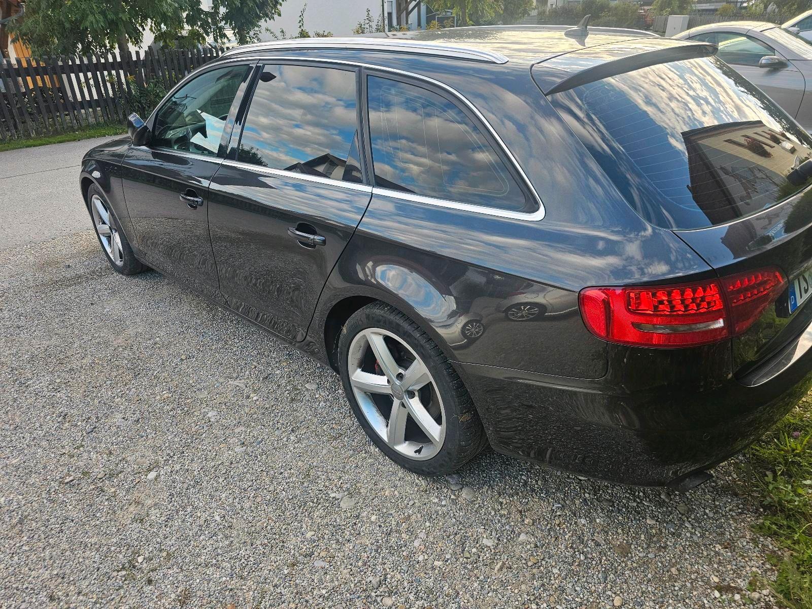 Audi A4 2010 — interior