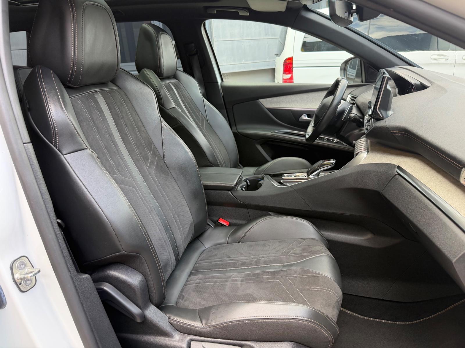 Peugeot 5008 GT 7 SITZER /LEDER/NAVI/LED/PANO/KAMERA, миниатюра 28