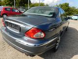 Jaguar X-Type  2.5 - Jaguar X-Type: 2.5
