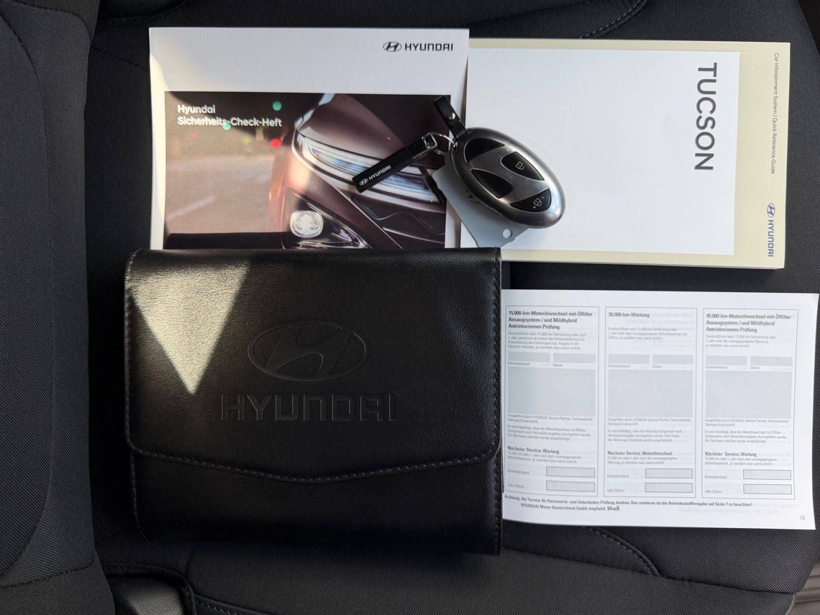Fahrzeugabbildung Hyundai TUCSON 1.6 T-GDI Trend Mild-Hybrid LED Paket