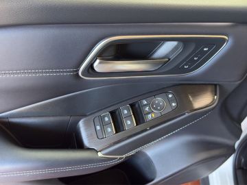 Nissan Qashqai Tekna+ 4x4*HUD*Pano*Navi*Leder*Bose*360*