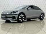 Hyundai IONIQ 6 77,4kWh 325ps 4WD Uniq 360°/BOSE/NAV/ - silberne Hyundai IONIQ 6