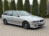 BMW 540i A Touring - - BMW 540 aus 2000: 540i