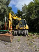 Komatsu PW160