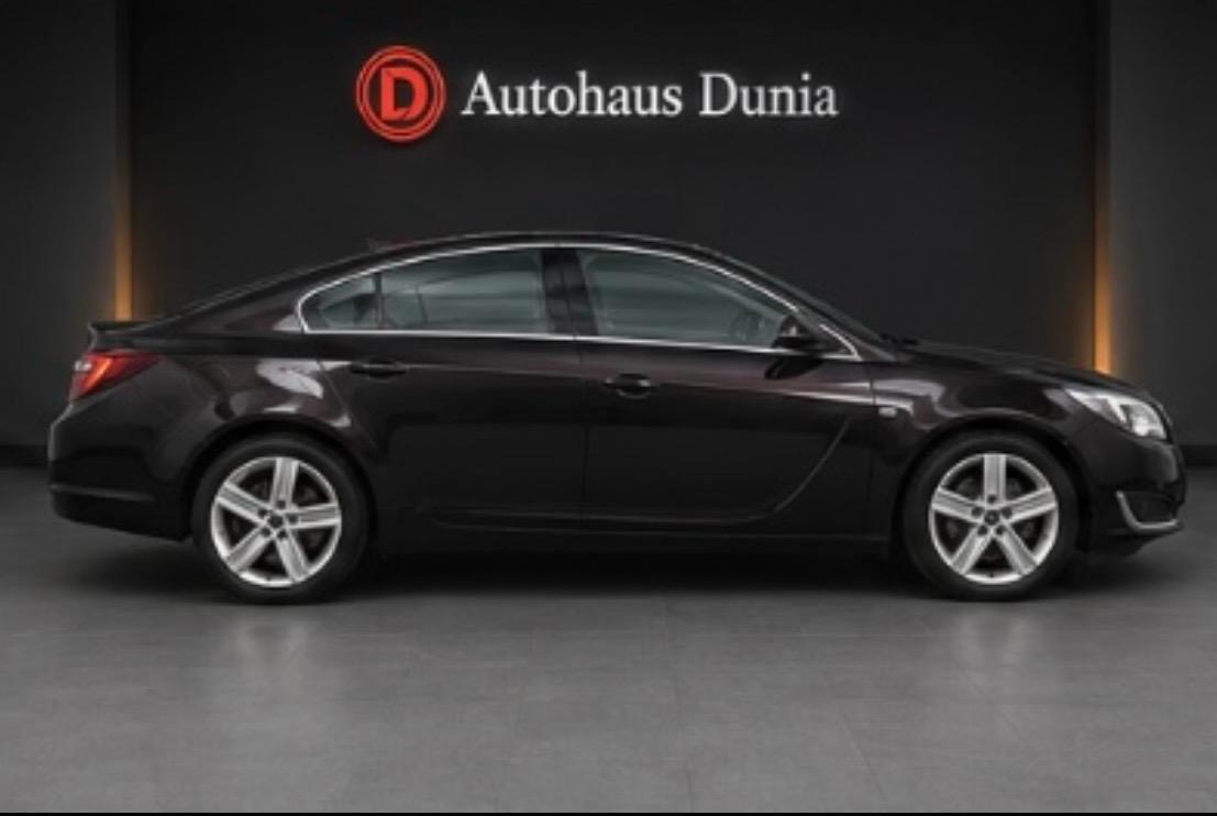Opel Insignia A Lim. Kamera Navi PDC Tüv Insp. Neu