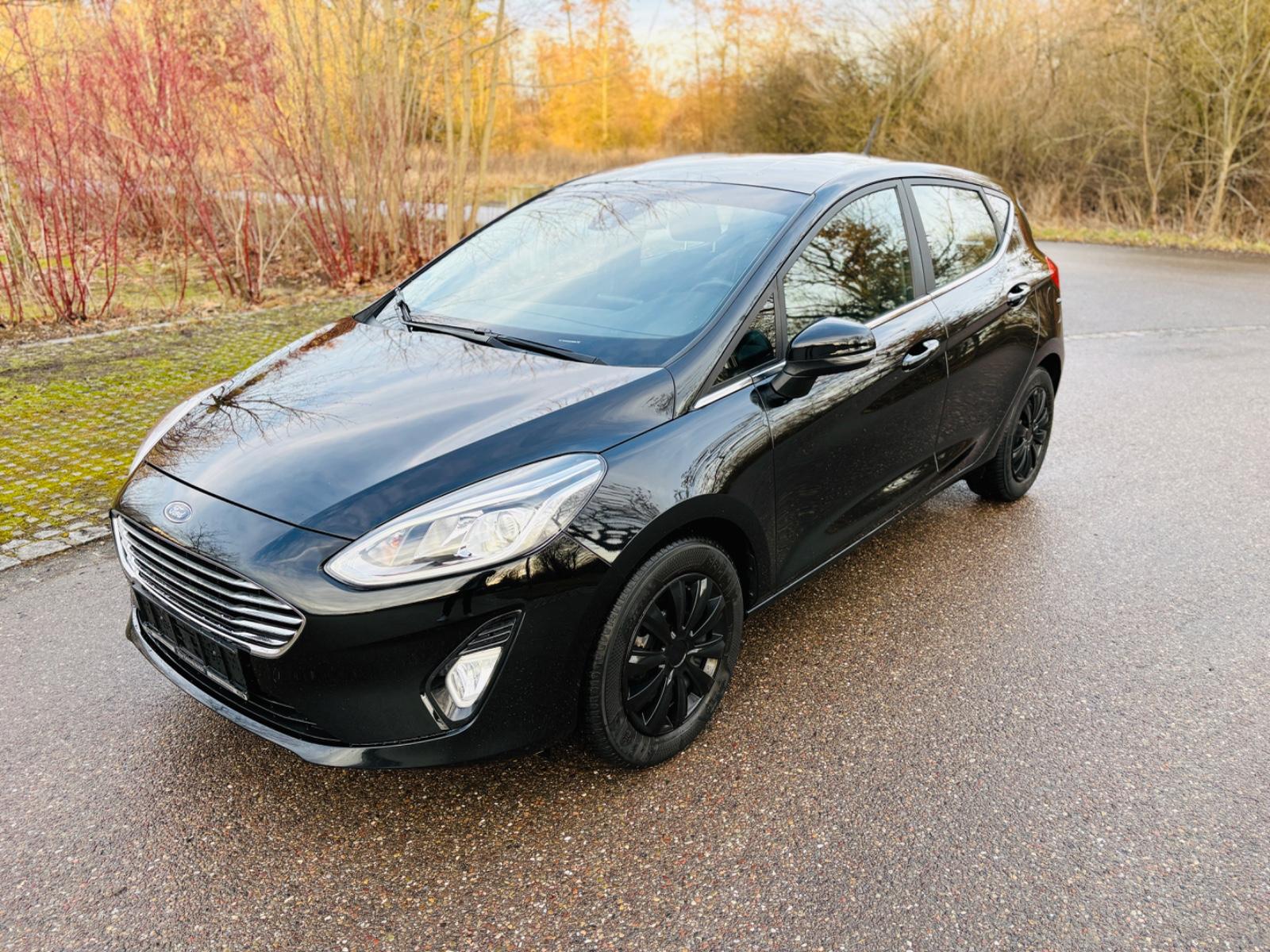 Ford Fiesta TITANIUM*COOL&SOUND*CARPLAY*SHZ*SPORT*LED
