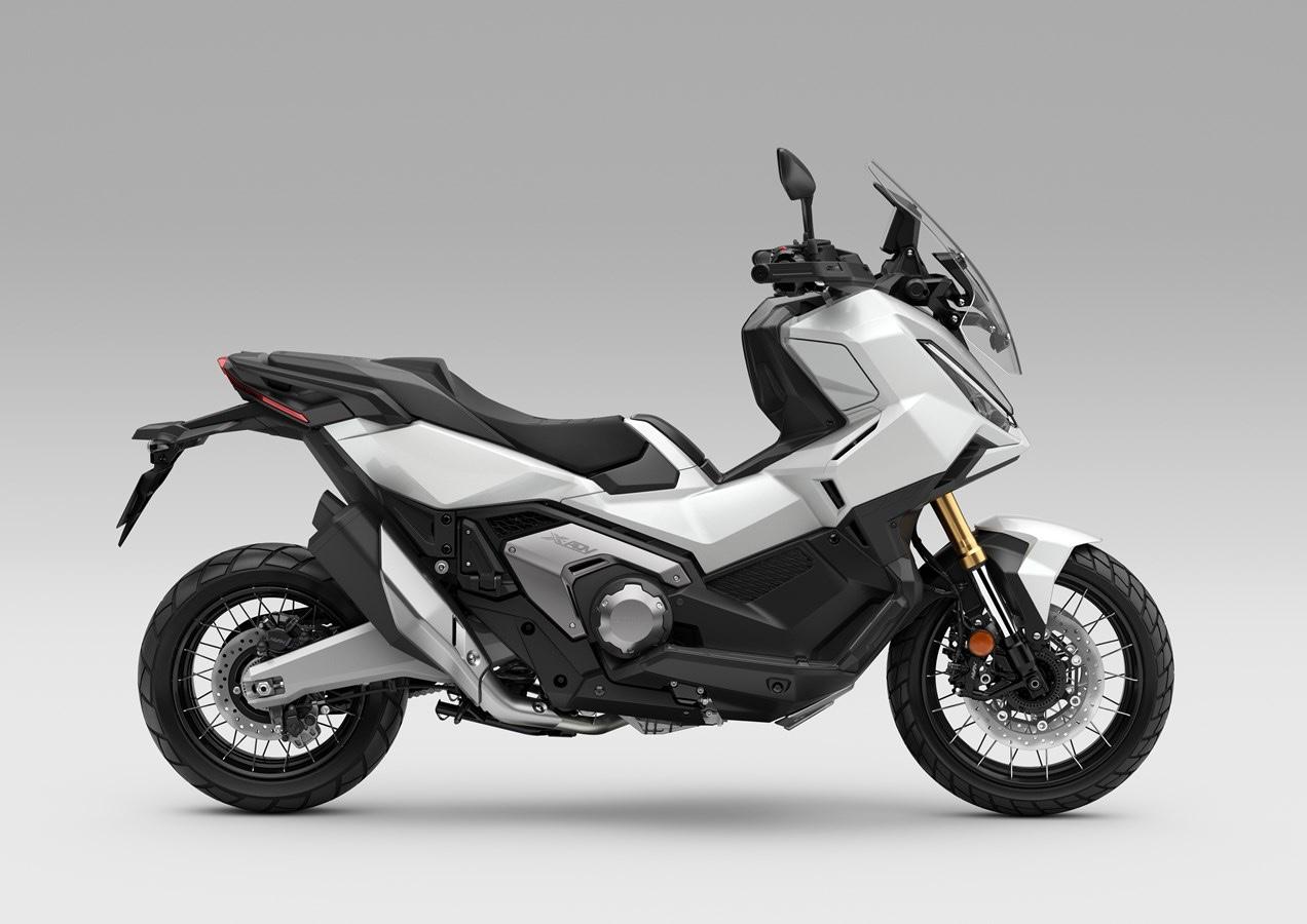 Honda X-ADV 750 - Weiß - im Showroom!