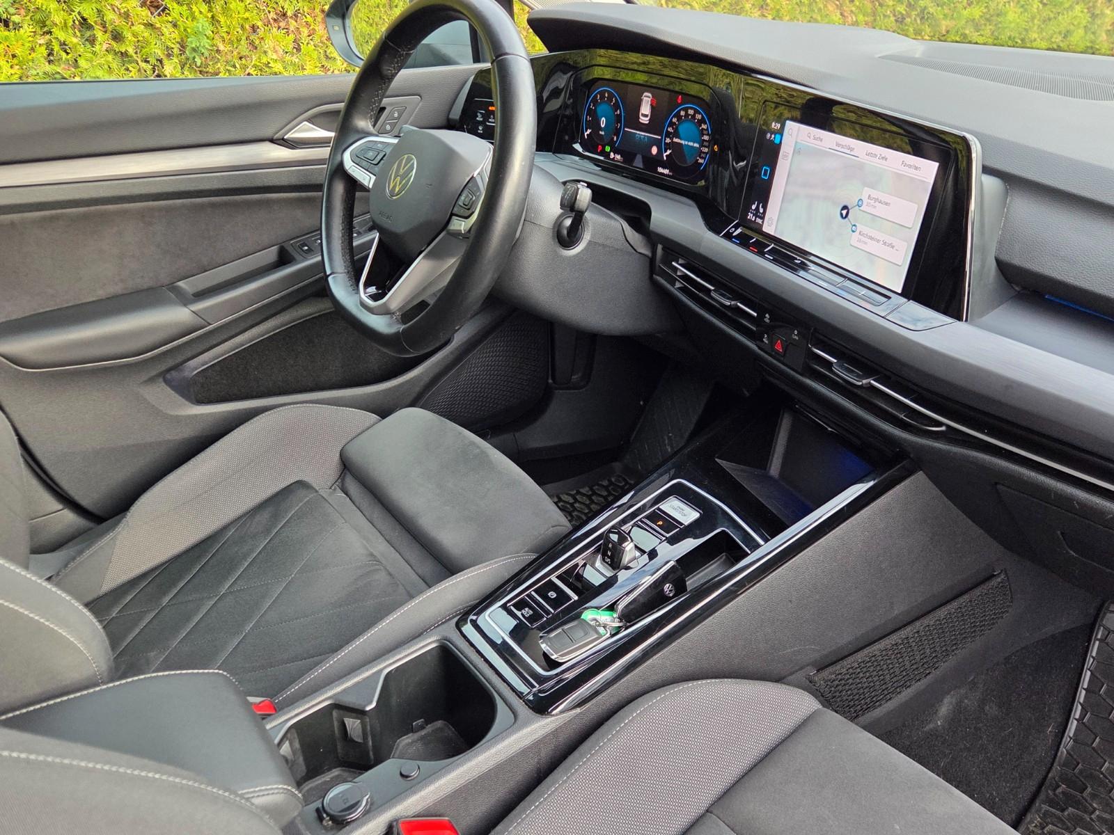 Volkswagen Golf VIII 1.5 eTSI Style*Aut*ACC*LED*Navi*AHK*SH, миниатюра 16