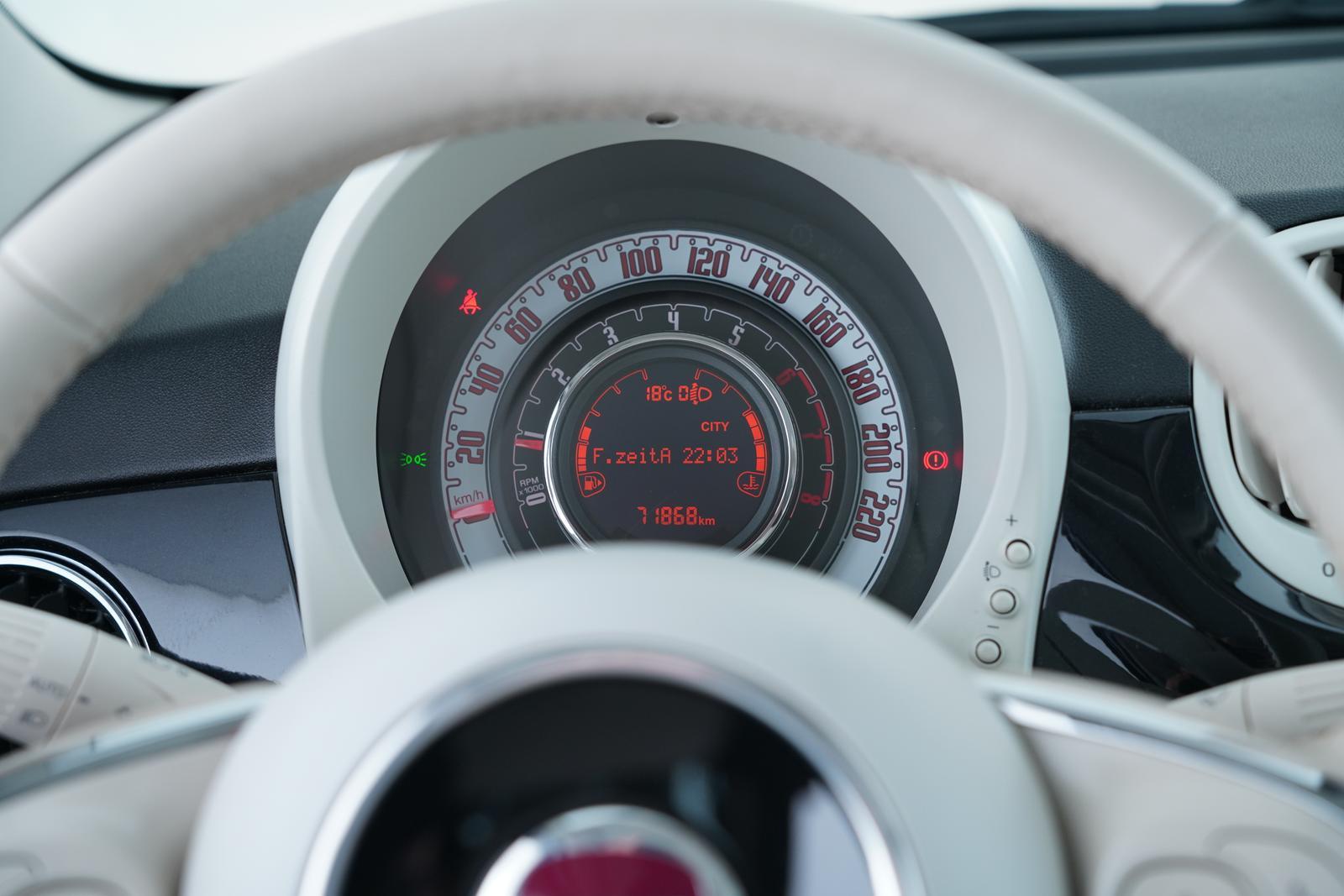 Fiat 500 LOUNGE 1.2 KAT//SCHECKHEFT GEPFLEGT