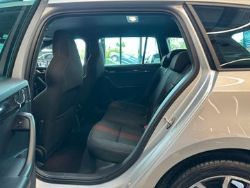 MYAUTOCENTER – Gebraucht- und Jahreswagen mit Werkstattservice in Pfaffenhofen Skoda Octavia *TEMPO*2-ZONEN*PDC(CAM)*CARPLAY*LED*