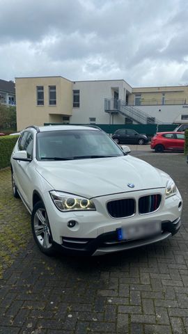 BMW X1 SDrive2 Navi Klima Sitzheizung Xenon