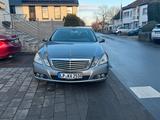 Mercedes-Benz E 220 CDI BlueEFFICIENCY ELEGANCE abn. AHK - Mercedes-Benz E 220: Cdi Elegance