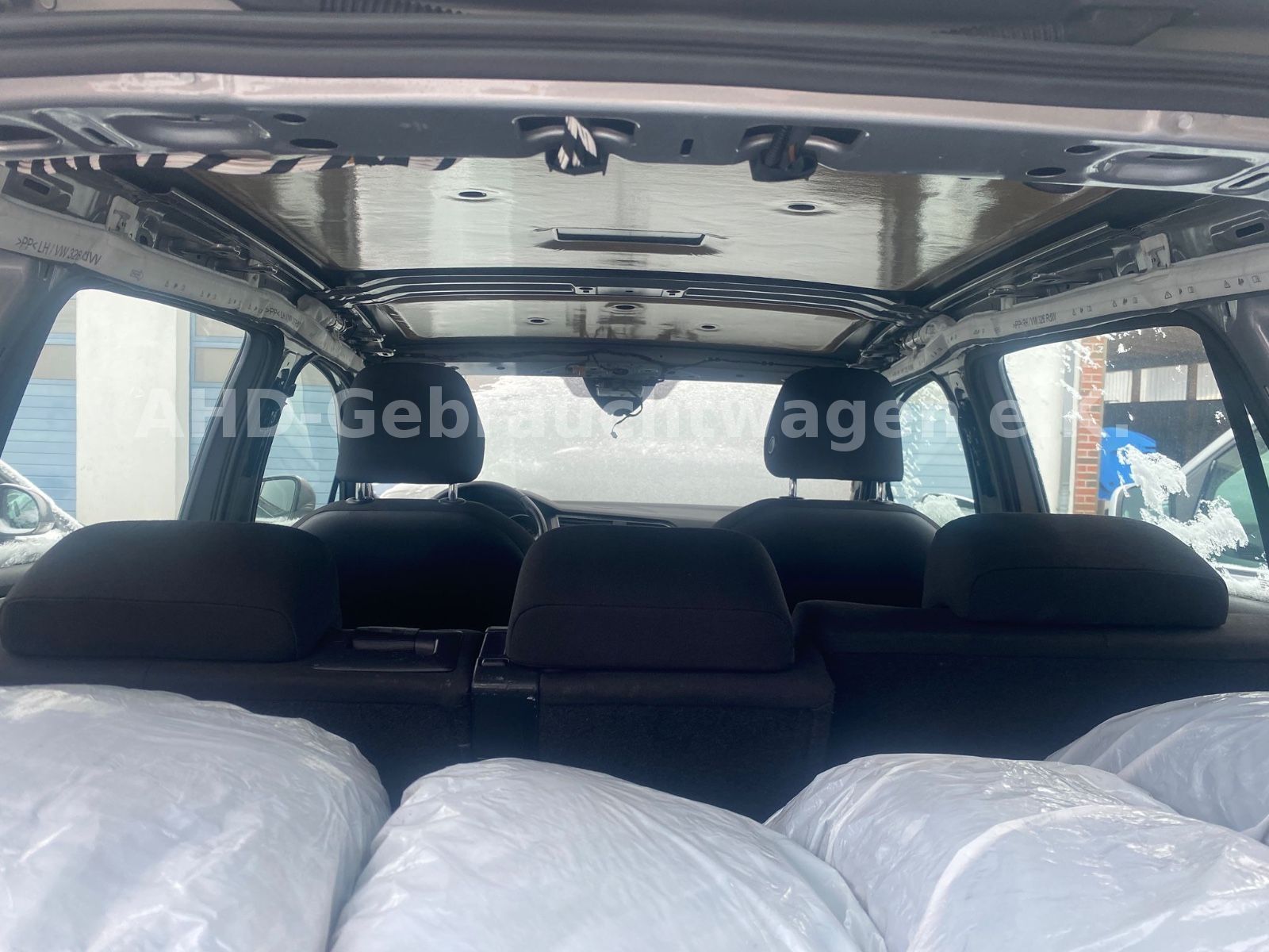 Fahrzeugabbildung Volkswagen Tiguan 1.4 TSI DSG