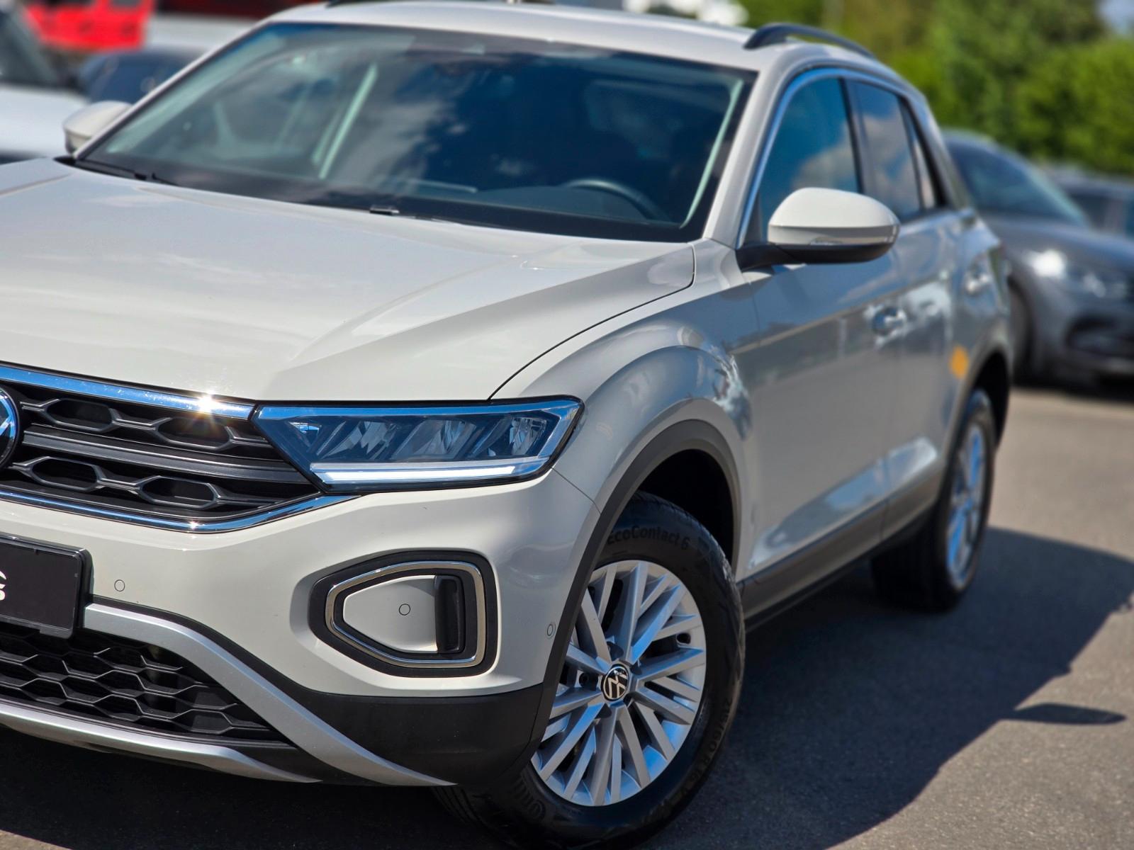 Volkswagen T-Roc 2.0 TDI*LIFE*DSG*NAVI*LED*KAMERA*ACC*ALU*