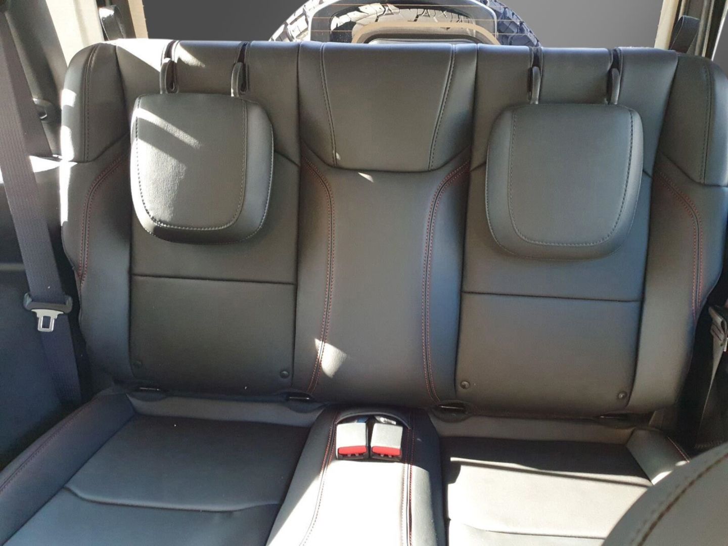 Fahrzeugabbildung Jeep Wrangler Rubicon Recon Xtreme MY25 4X4 2.0 - US