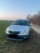 Skoda Roomster Scout - Skoda Roomster: Scout