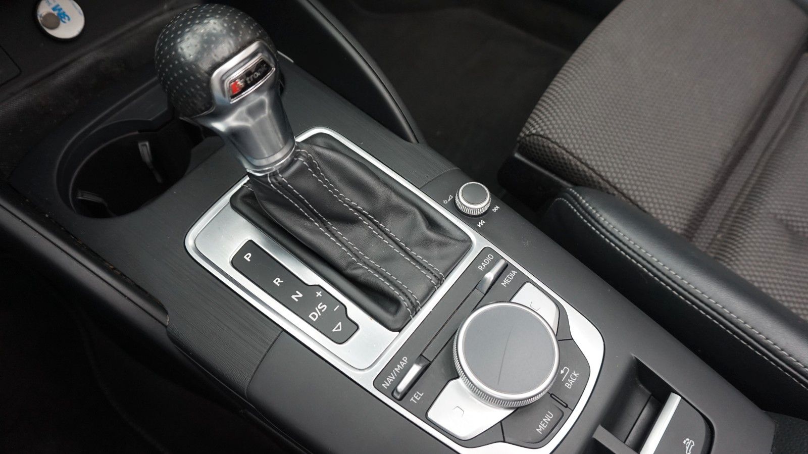 Fahrzeugabbildung Audi A3 Cabriolet S-Line Verbrauch nur 5,2L/100
