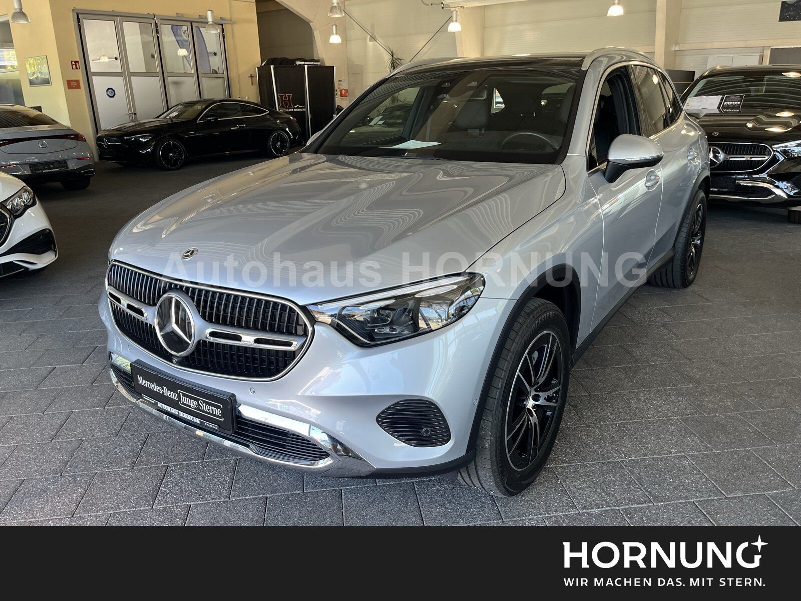 Mercedes-Benz GLC 300 e 4M Nappa/Pano/AHK/19"/DGL/Distr/Sound+
