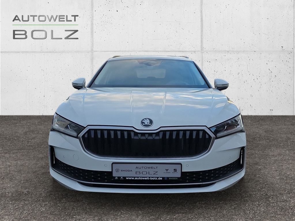 Skoda Superb - Bild 2