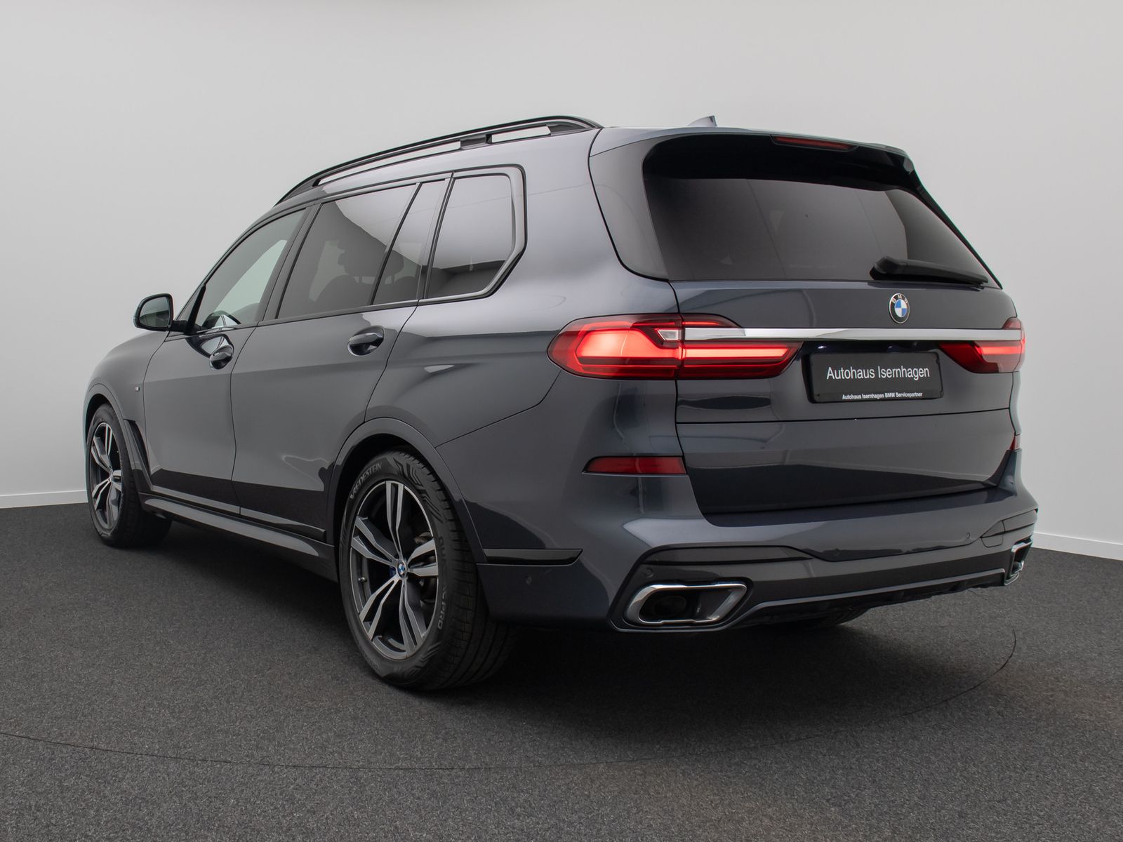 Fahrzeugabbildung BMW X7 xD40d M Sport Panorama 360°Laser HUD SoftCL