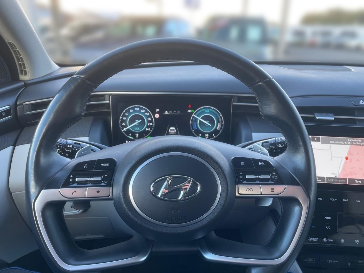 Fahrzeugabbildung Hyundai Tucson 4WD Plug-In Hybrid Prime Panorama AHK LED