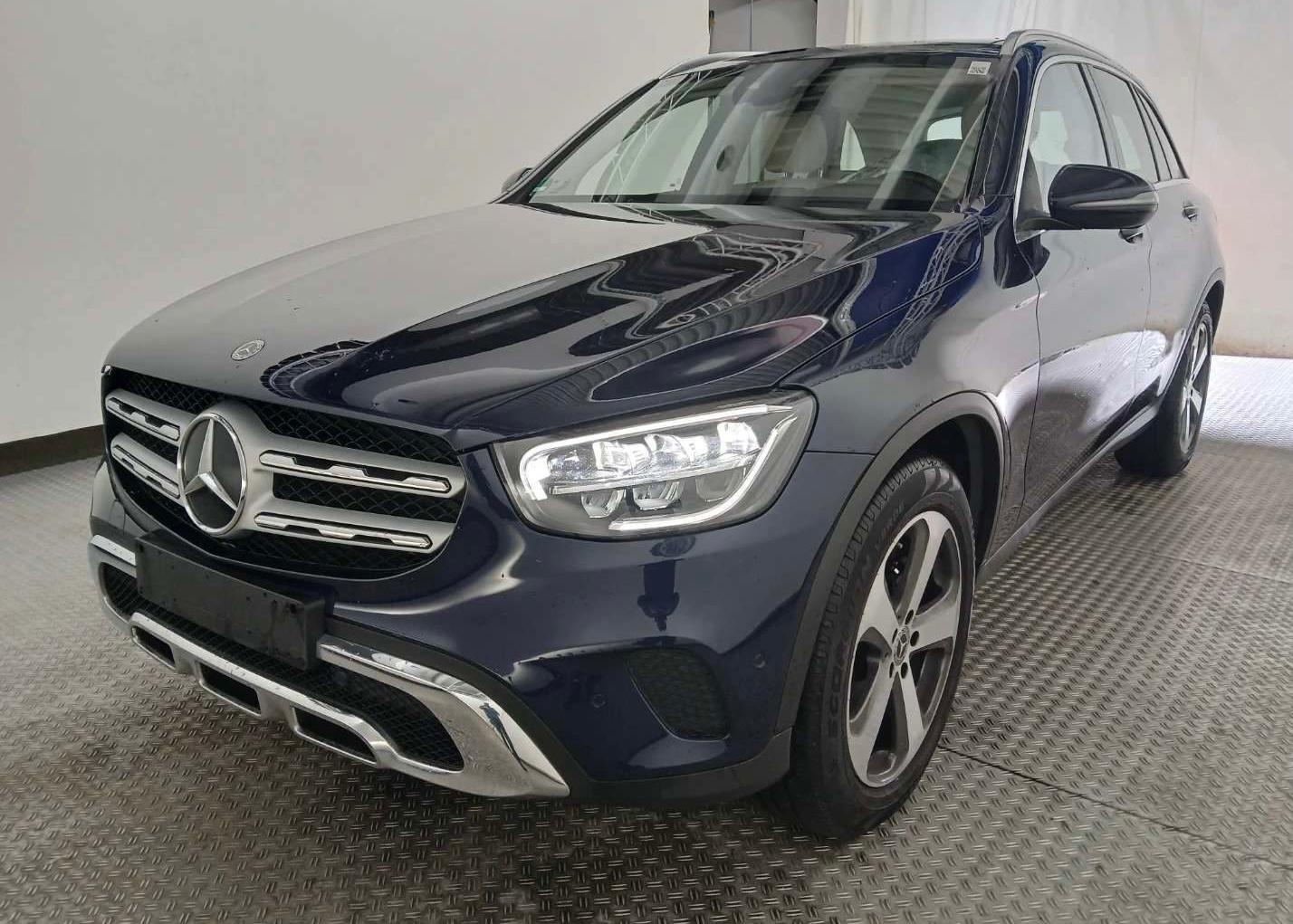 Mercedes-Benz GLC220d 9G-TR 4Matic Exclusive-PANODACH-LEDER-LM