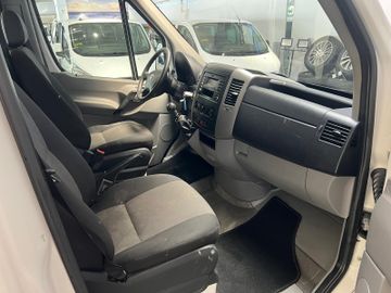 Volkswagen Crafter - 9