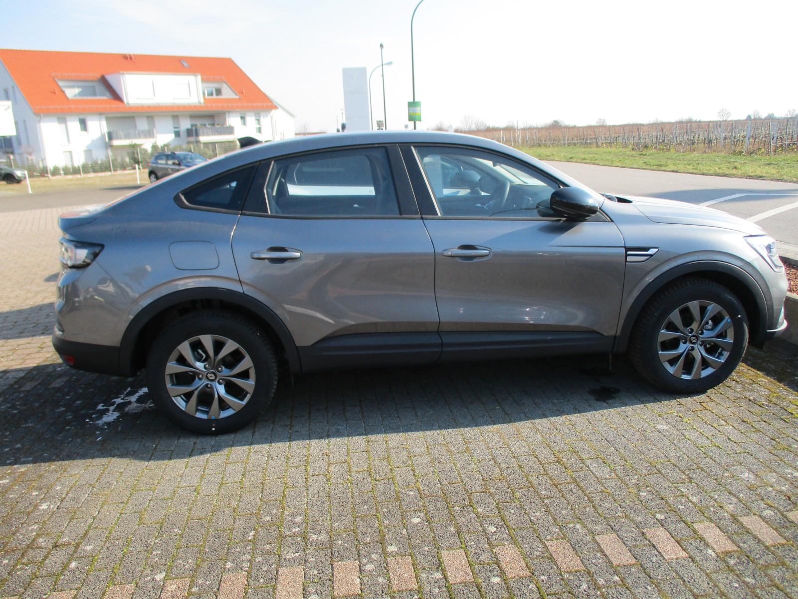 Renault Arkana Evolution TCE 140 EDC -Automatik