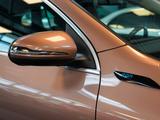 Mercedes-Benz EQA 250 AMG Line roségold AHK URBAN GUARD CarPla - Mercedes-Benz Guard