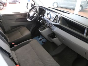 Volkswagen T6.1 Transporter DSG 9SITZER 2x KLIMA APP TEL